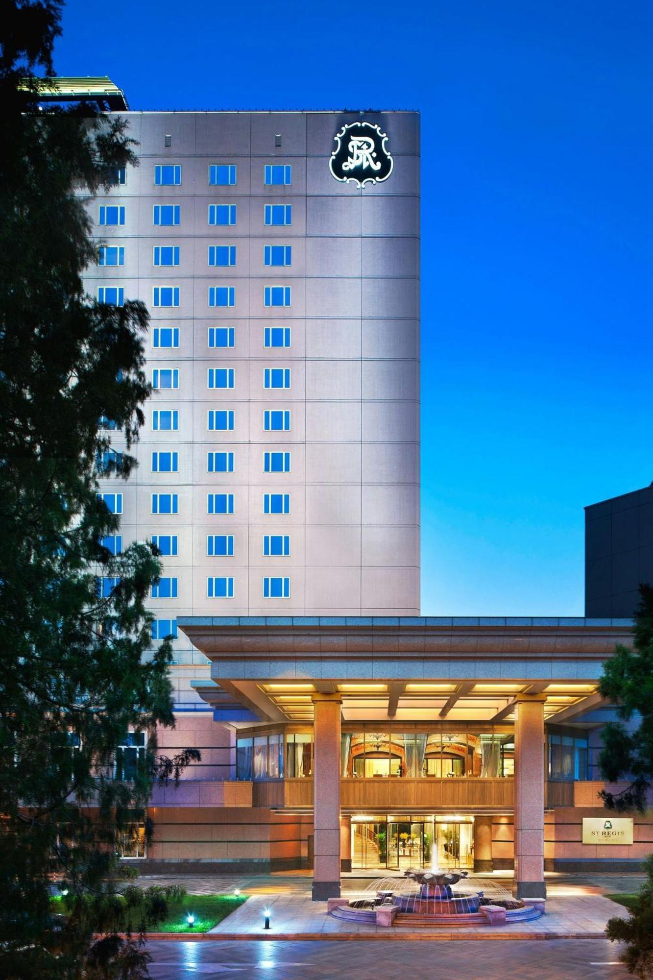 The St. Regis Отель
